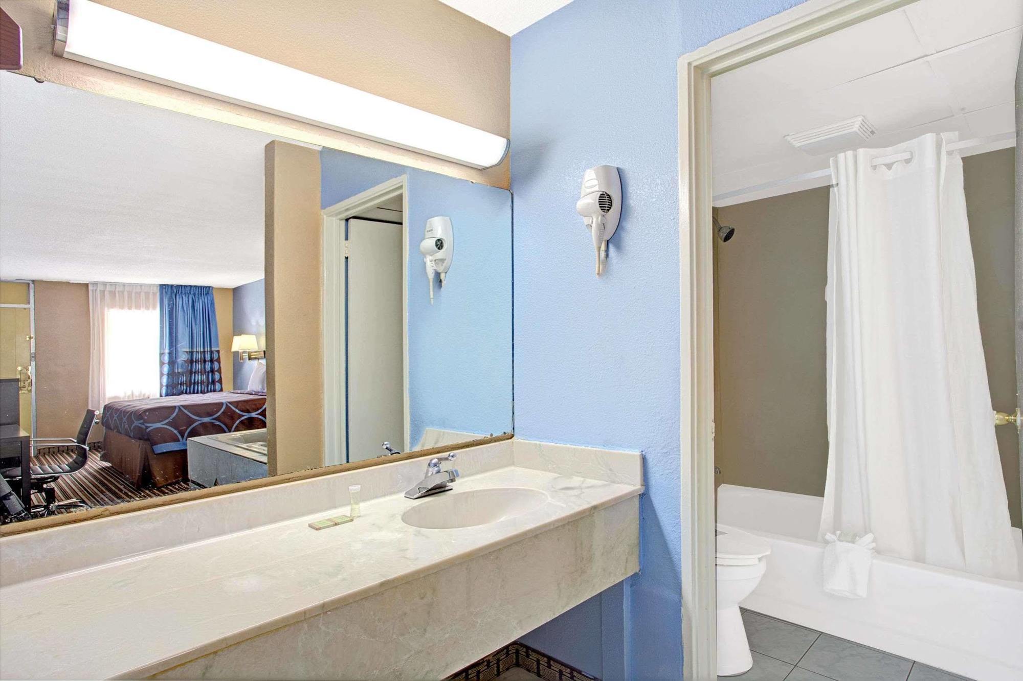 Downtown Inn & Studio Suites Memphis Extérieur photo